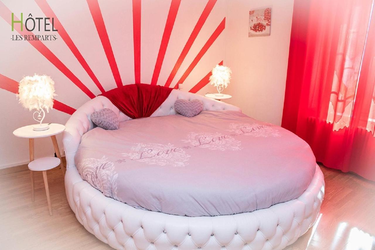 Hotel Les Remparts Nozeroy ภายนอก รูปภาพ